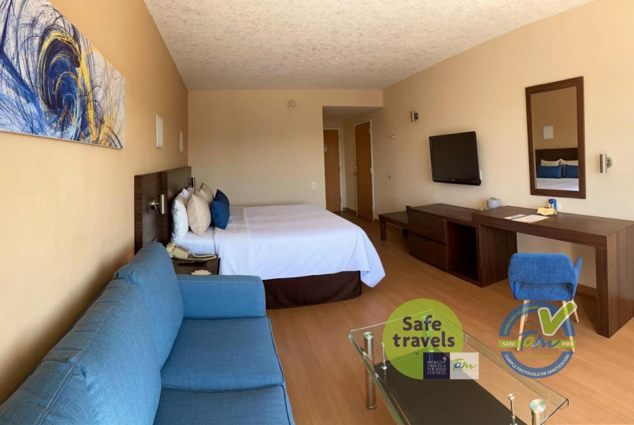Rio Vista Inn Business High Class Tampico Bagian luar foto