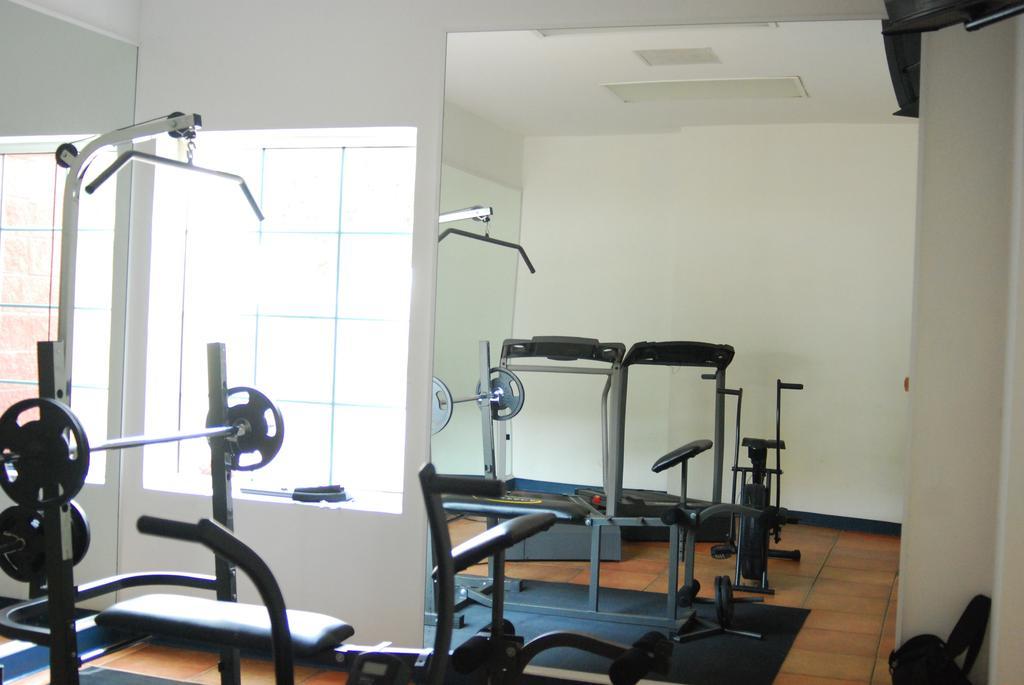 Rio Vista Inn Business High Class Tampico Bagian luar foto